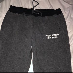 Medium Abercrombie Joggera